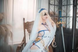 cosplay美图丨爱老师_PhD——剑圣女 [20P-133MB]