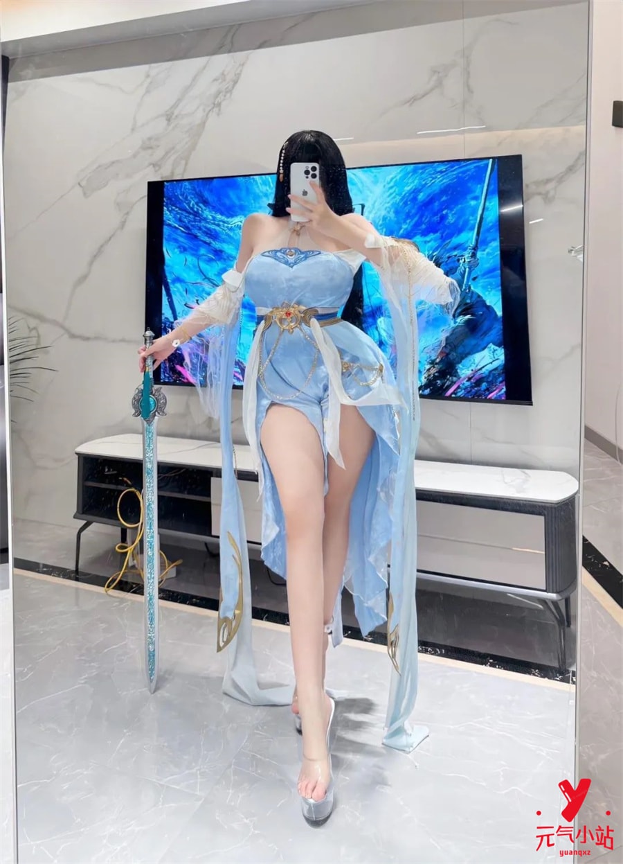 大长腿殷紫萍cos (1)