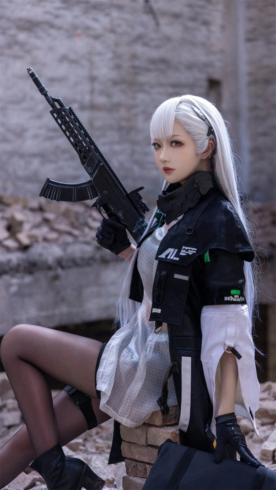 小南宫zzZ少女前线cos