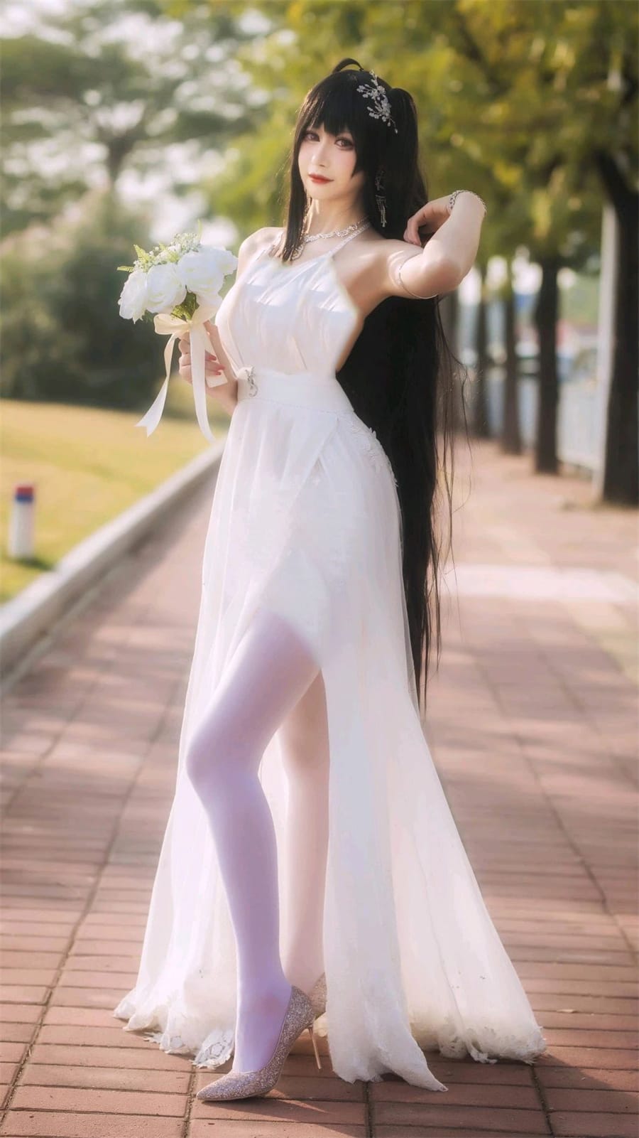 兔胖胖cos碧蓝航线大凤花嫁