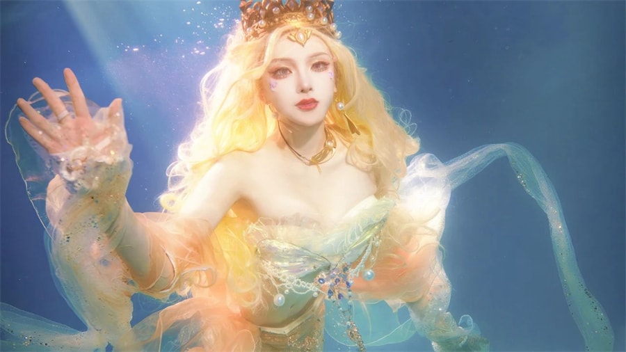 努力的十八魔cosplay人鱼女王