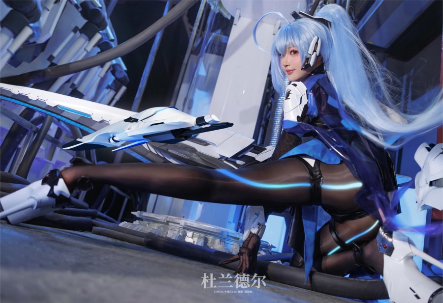 小南宫zzZ杜兰德尔COS写真