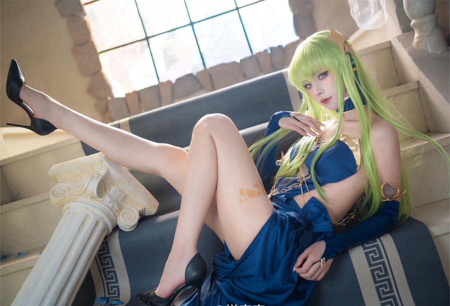 拼音音cosplay反叛的鲁路修