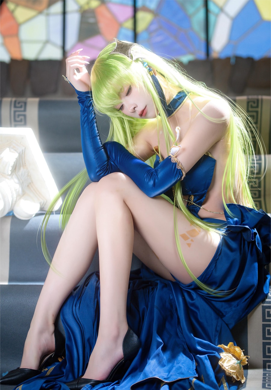 拼音音cosplay反叛的鲁路修