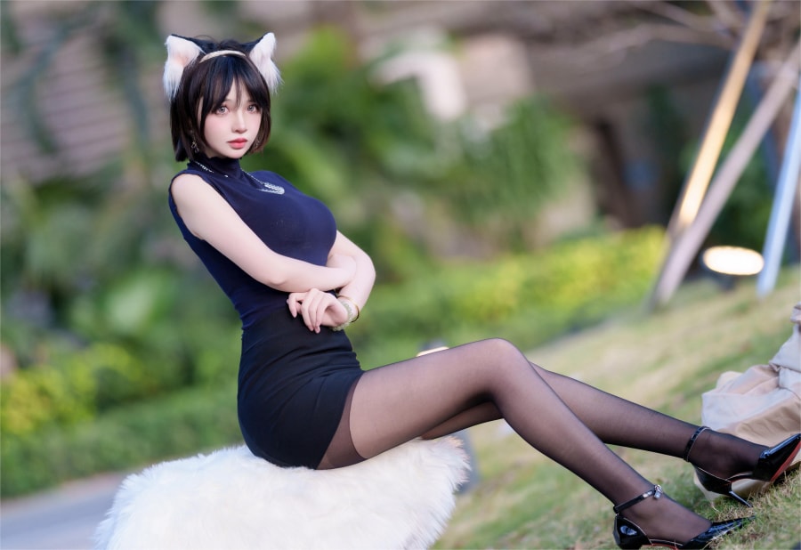 疯了个猫cos图集丨黑色系写真