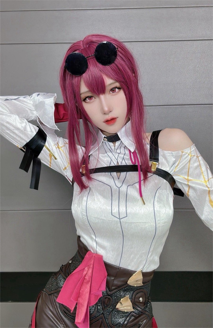 腐团儿卡芙卡cosplay