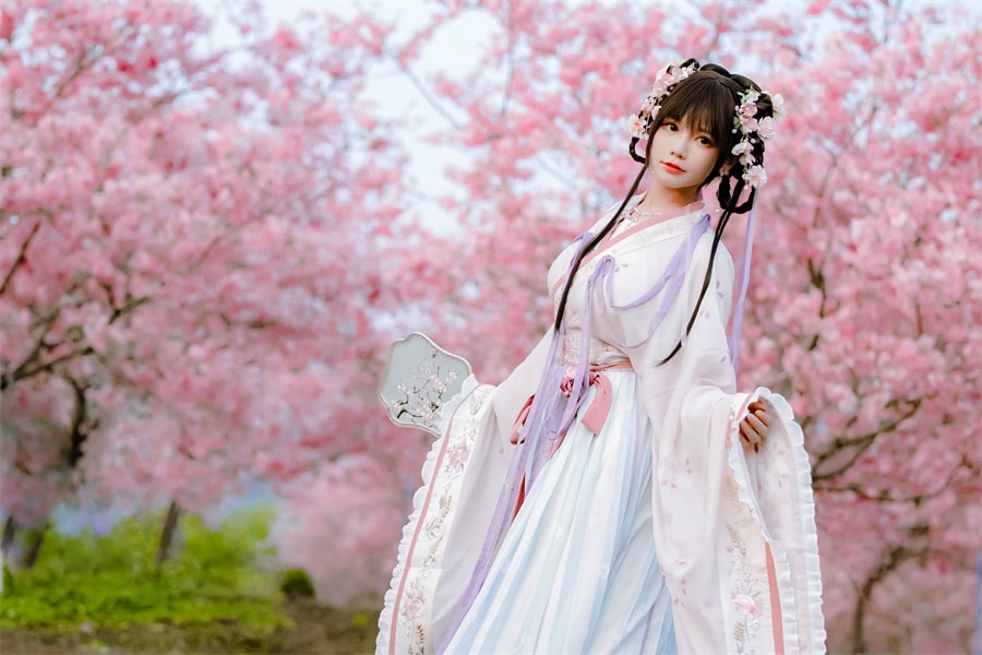 Nyako喵子 樱花汉服