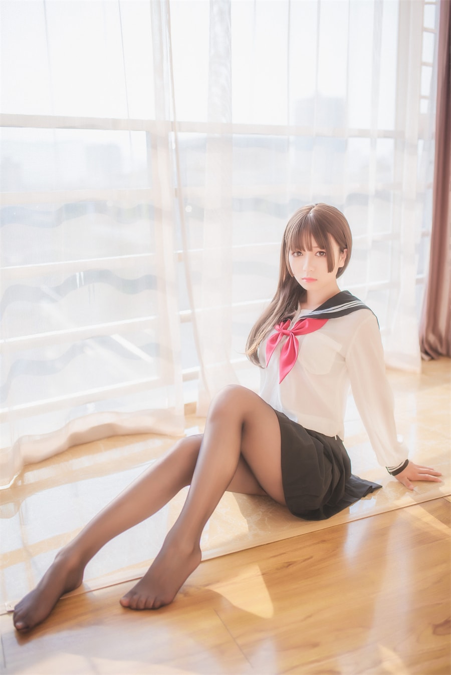 白金Saki半透明水手服