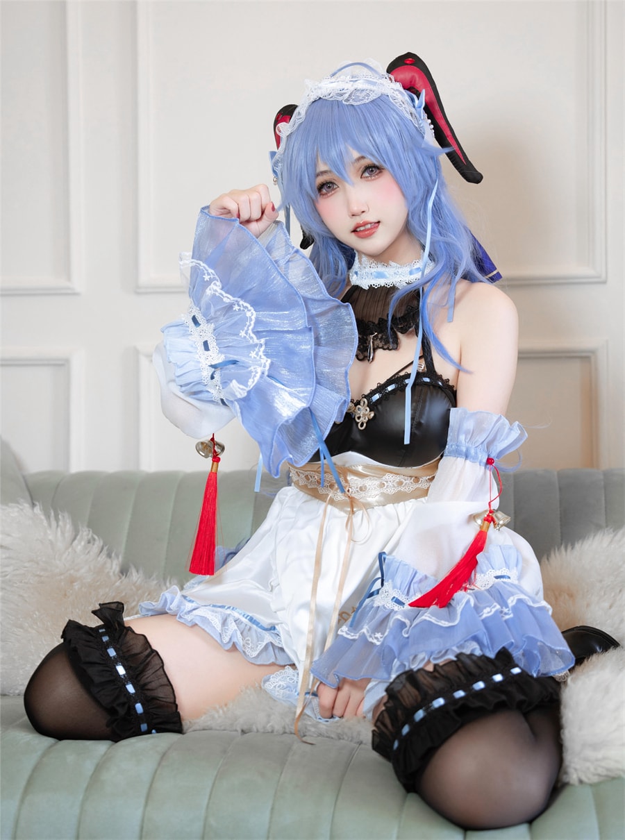 呆猫猫m(不呆猫)cosplay甘雨