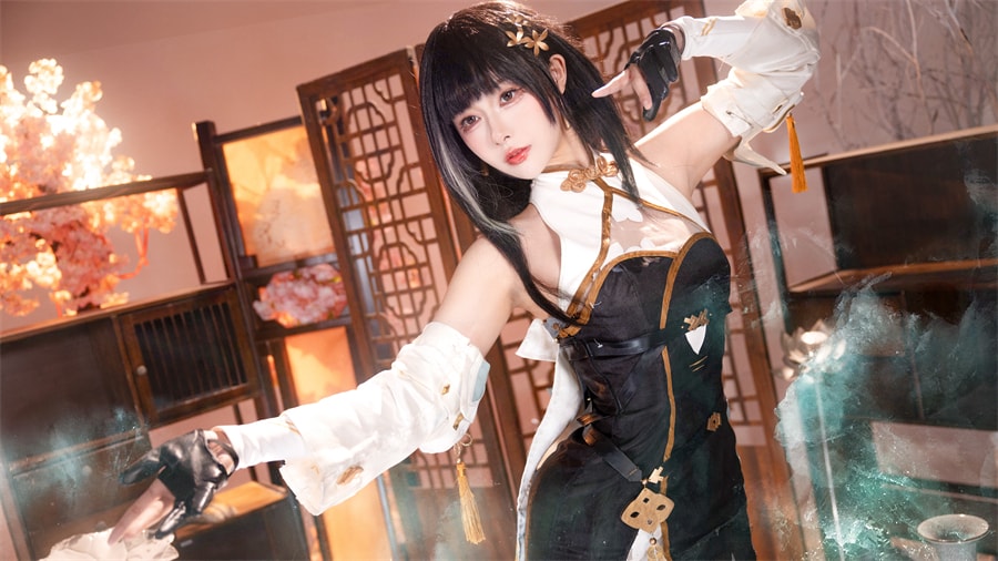Momoko葵葵绝美鸣潮白芷