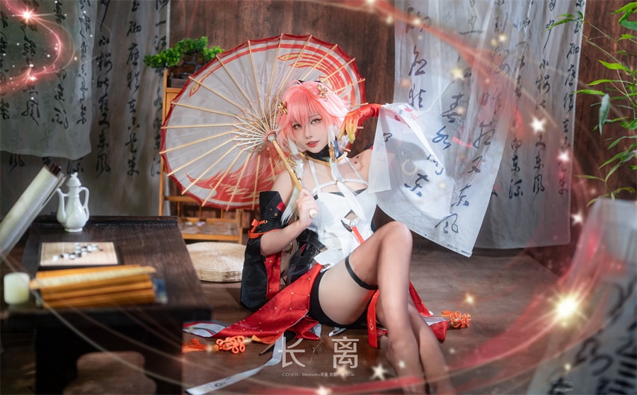 Momoko葵葵cos鸣潮·长离