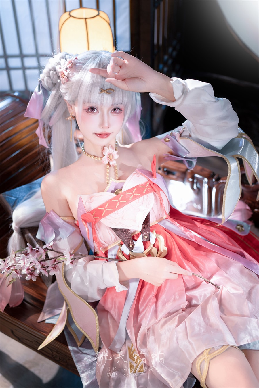 Momoko葵葵cos鸣潮·黎那汐塔