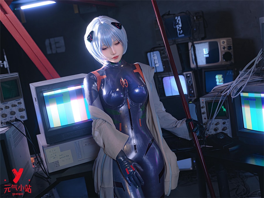 是夙卿呀cosplay#胶衣绫波丽
