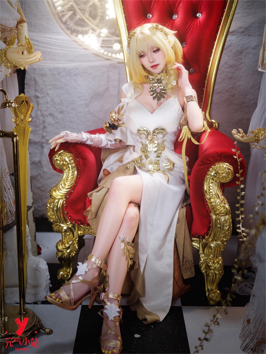 是夙卿呀cosplay阿格莱雅