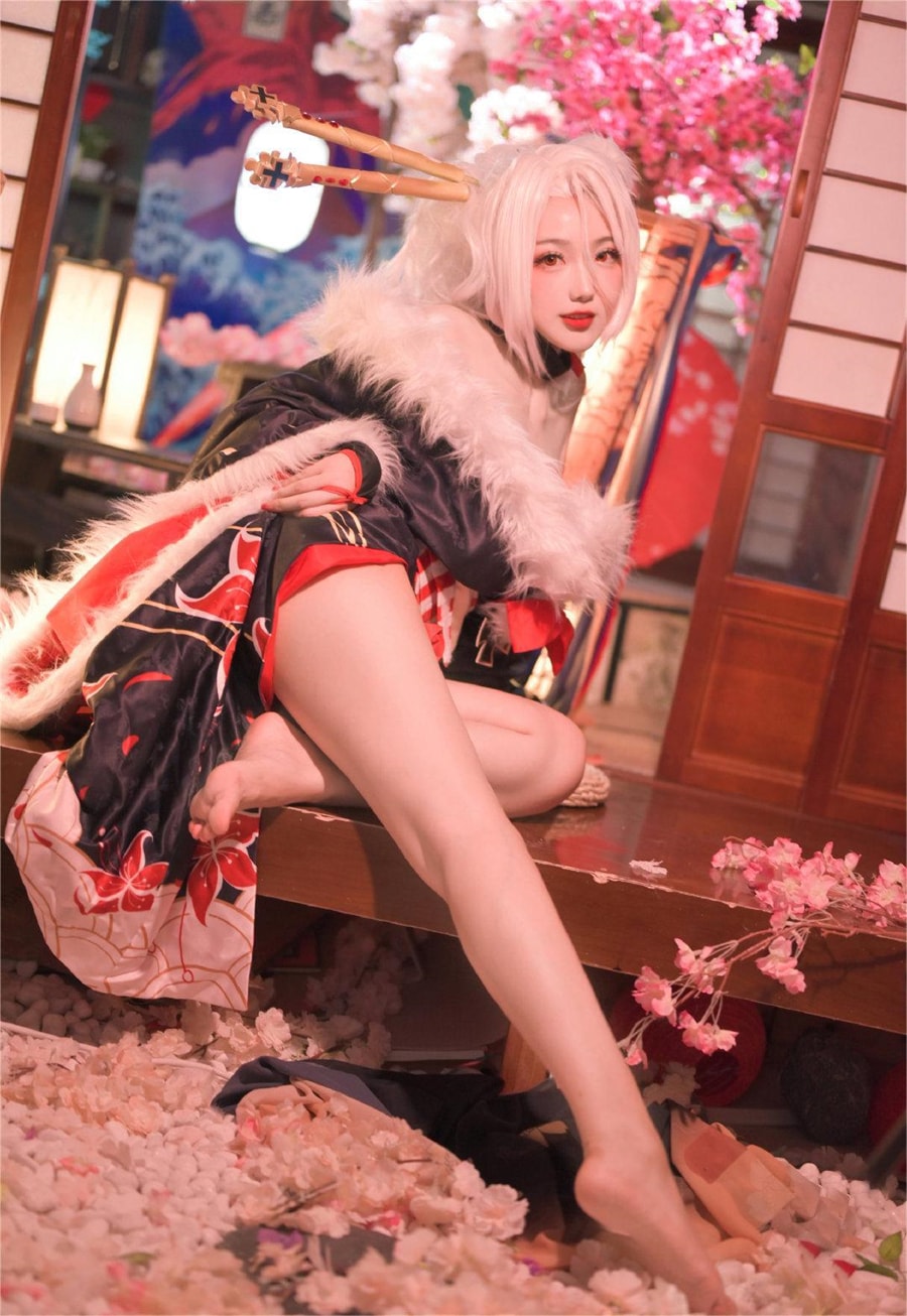 刺青Poi海因里希亲王cos