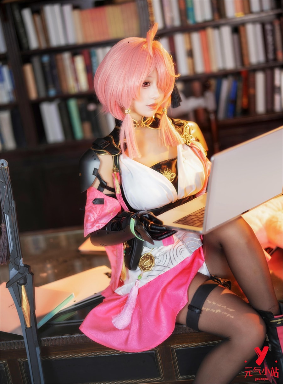 肃雨雨雨cosplay大赏