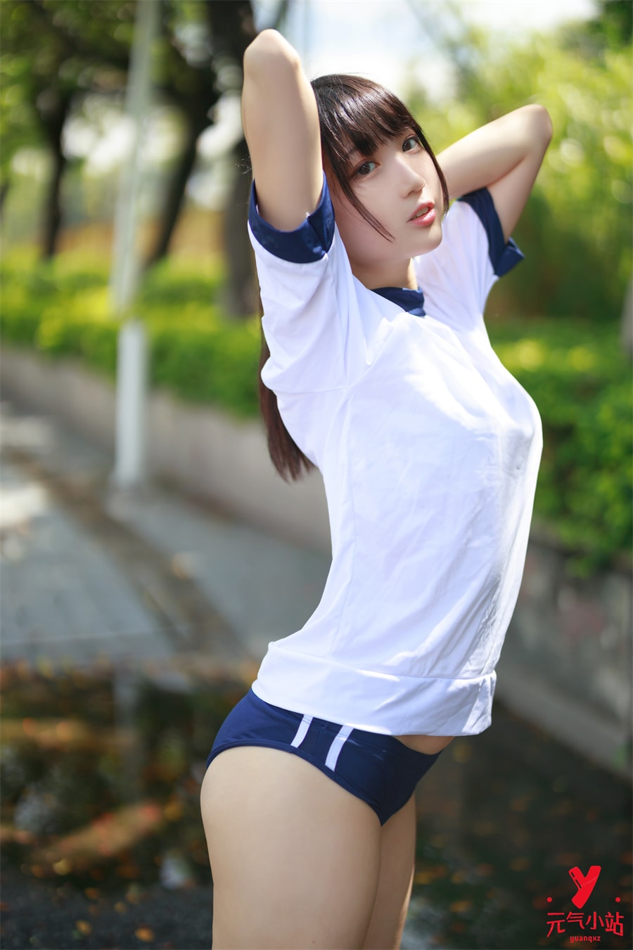 人气Coser周叽是可爱兔兔