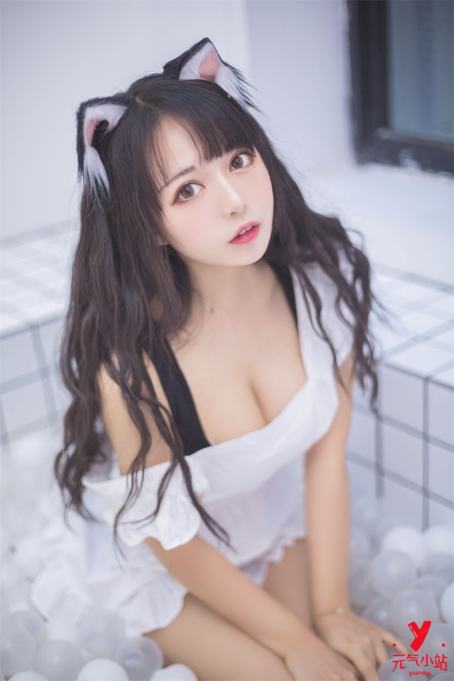 黒猫猫OvO