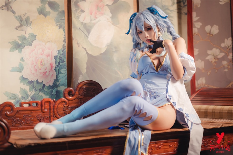 cos女神墨玉w