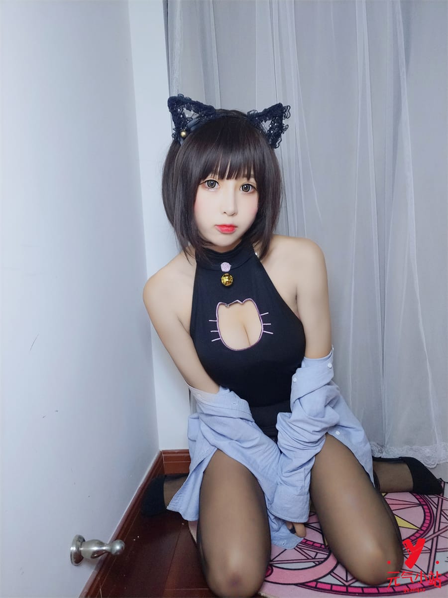 雯粥粥cos写真
